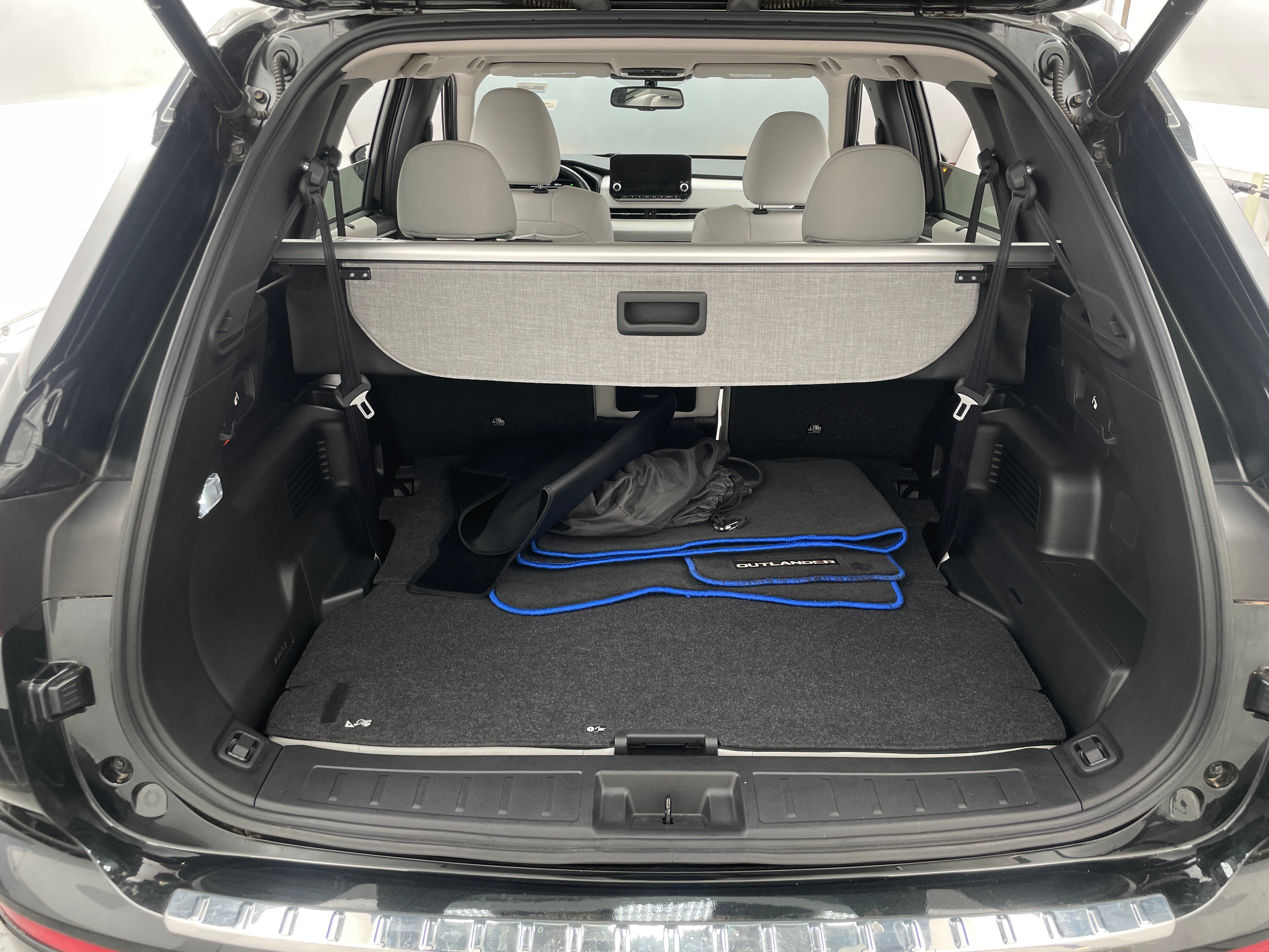 mitsubishi outlander plug-in hybrid 2024 JA4T5WA92RZ040839 image mitsubishi outlander plug-in hybrid 2024 JA4T5WA92RZ040839 image